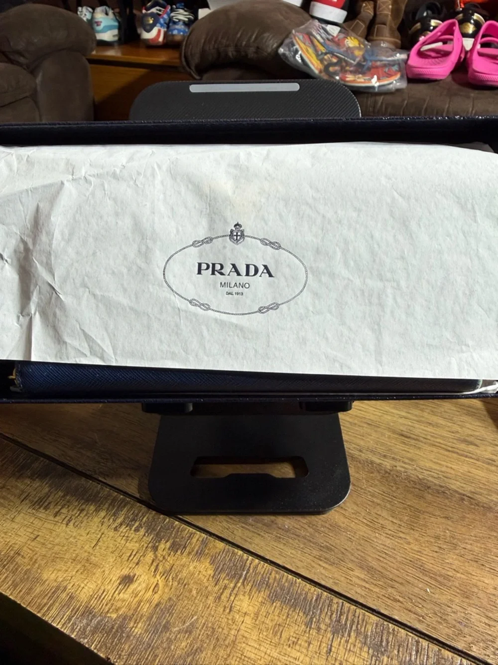 Prada Blue Saffiano Leather Zip Wallet with Gold Logo - Picture 5 of 16